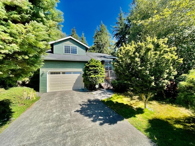 property at 1270 Sonora Ave