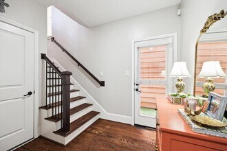1042 W 23rd St in Houston, TX - Building Photo - Building Photo