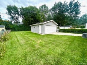1217 Cherokee Ave in Royal Oak, MI - Building Photo - Building Photo
