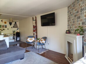 10325 Caminito Cuervo in San Diego, CA - Building Photo - Building Photo