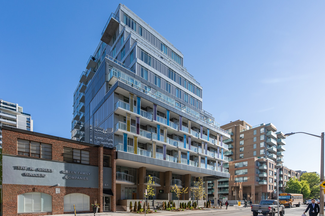 Life Condos in Toronto, ON - Building Photo