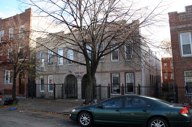 1128 Metcalf Ave in Bronx, NY - Building Photo - Building Photo