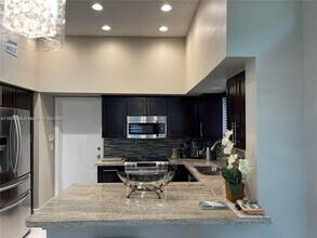 10101 NW 5th St in Plantation, FL - Building Photo - Building Photo
