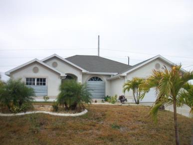 1824 NW 24th Terrace in Cape Coral, FL - Building Photo