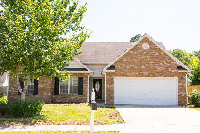 property at 2018 Elm Grove Ln