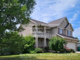 1245 N 2025 W in Layton, UT - Building Photo
