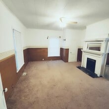 302 Dahl St in Madison, NC - Building Photo - Building Photo