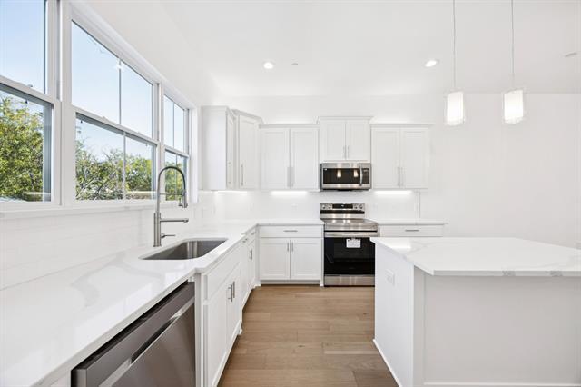 266 Harris St in Lewisville, TX - Building Photo - Building Photo