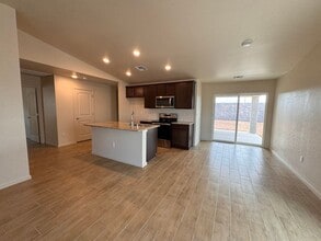 4956 Luray Ln in Las Cruces, NM - Building Photo - Building Photo