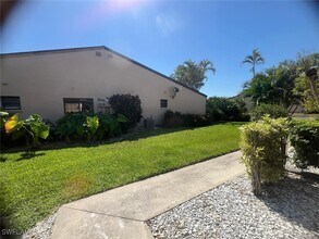 7164 Lyle Terrace in Ft. Myers, FL - Building Photo - Building Photo