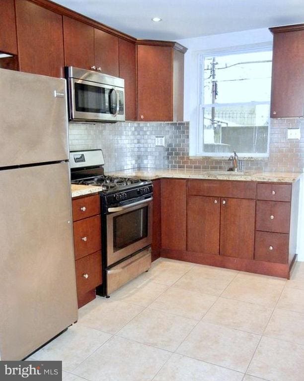property at 2531 S Warnock St