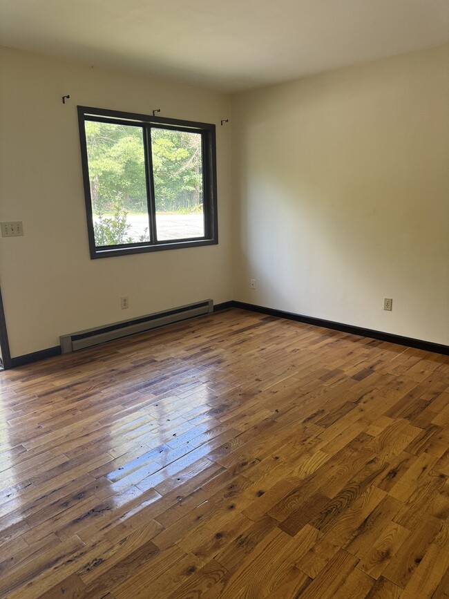 477 Plaza Dr, Unit 1