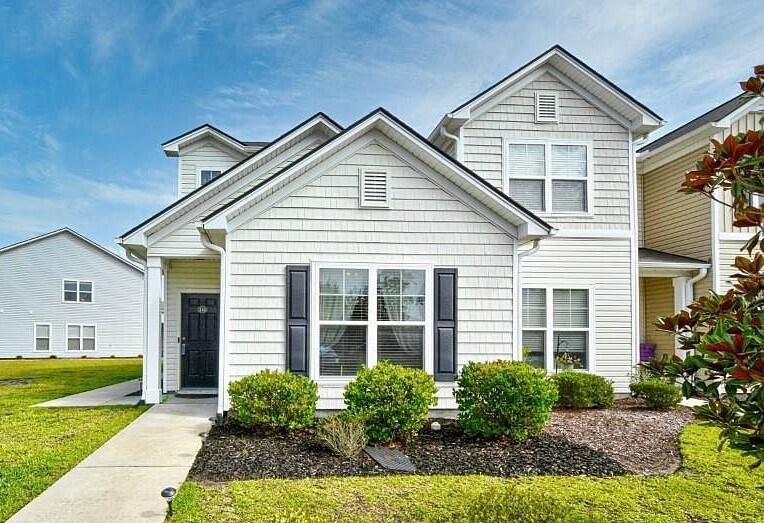 252 Castle Dr in Myrtle Beach, SC - Building Photo