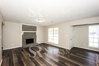 287 Martin Dr in Jonesboro, GA - Building Photo - Building Photo