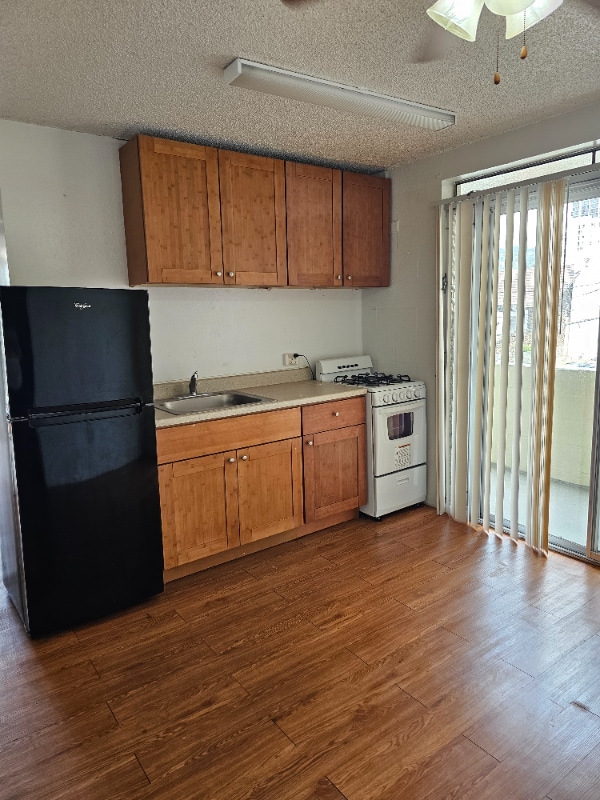 property at 1439 Kewalo St