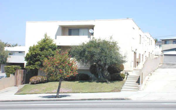 922 Centinela Ave in Inglewood, CA - Building Photo - Building Photo