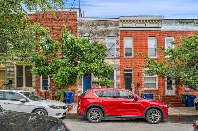 property at 813 S Port St