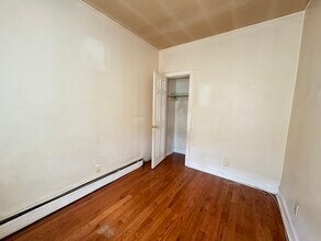 398 Rose Ave, Unit 5 in Jersey City, NJ - Building Photo - Building Photo