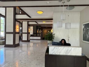 5 Island Ave, Unit 15-K in Miami Beach, FL - Foto de edificio - Building Photo