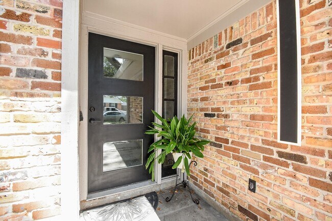 property at 7618 Highmeadow Dr