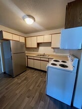 616 4th Ave N, Unit 5 in Onalaska, WI - Building Photo - Building Photo