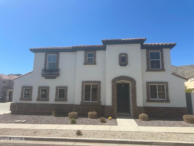 320 W Mountain Sage Dr in Phoenix, AZ - Building Photo - Building Photo