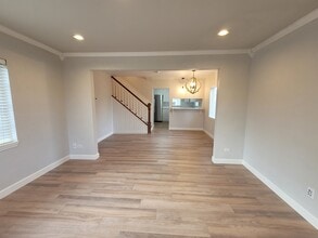 2506 State St, Unit A in Everett, WA - Foto de edificio - Building Photo