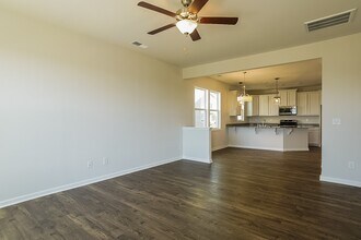 745 Justify Lp in Graniteville, SC - Foto de edificio - Building Photo