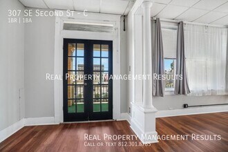 307 SE 2nd St in Evansville, IN - Building Photo - Building Photo