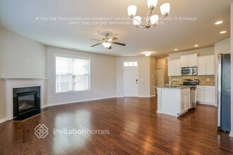 7808 Weathered Oak Way in Raleigh, NC - Building Photo - Building Photo
