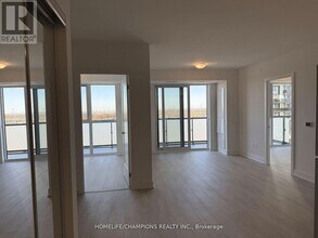 2545 Simcoe St N in Oshawa, ON - Building Photo - Building Photo