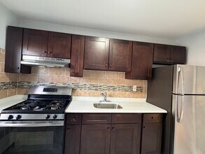 353 S Center St in Orange, NJ - Building Photo - Building Photo