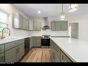 109 Inlet Ct in Hampstead, NC - Building Photo - Building Photo