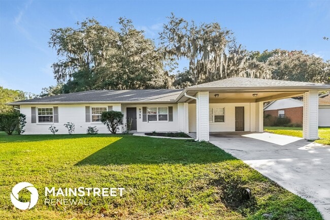 5743 Brook Loop