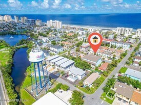 2114 Gail Ave in Jacksonville Beach, FL - Building Photo