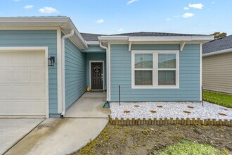 8486 Horsebit Cir in Jacksonville, FL - Building Photo - Building Photo