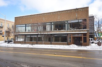 Martineau Apartments in Grand Rapids, MI - Building Photo - Building Photo