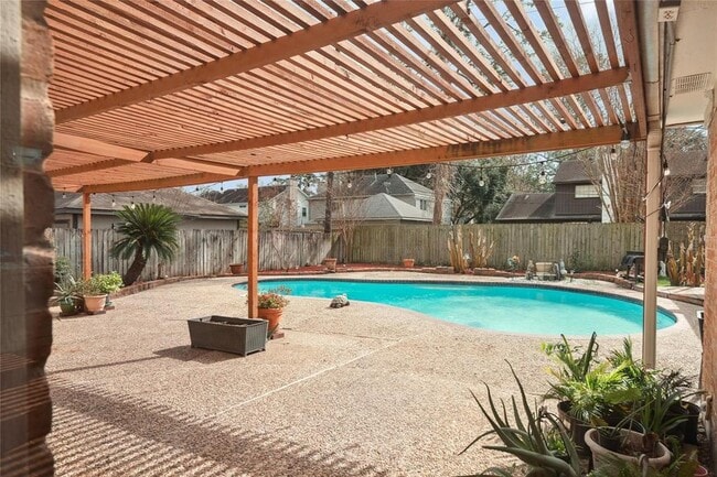 property at 10911 Elmdale Dr