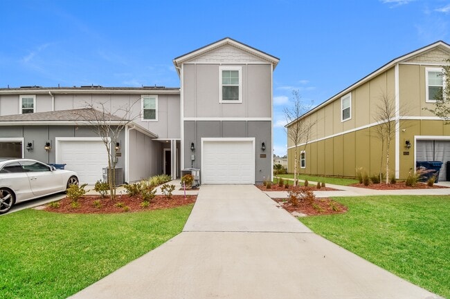 property at 86800 Mainline Rd