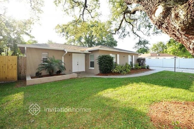 3410 Sherry Dr in Brandon, FL - Foto de edificio - Building Photo
