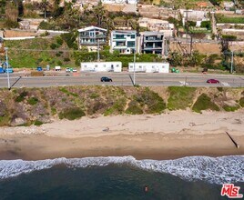 17816 Porto Marina Way in Los Angeles, CA - Building Photo - Building Photo