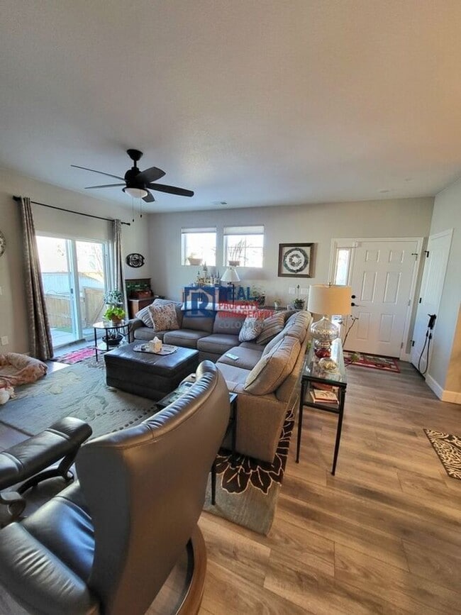 24856 E Calhoun Pl in Aurora, CO - Building Photo - Building Photo