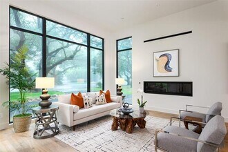 5023 Lilac Ln in Dallas, TX - Building Photo - Building Photo