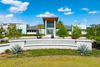Amber Pointe in Kissimmee, FL - Foto de edificio - Building Photo