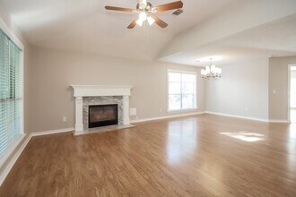 19019 Oakway Dr in Humble, TX - Building Photo - Building Photo