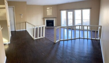 3914-3916-3916 S Rock Quarry Rd in Columbia, MO - Building Photo - Building Photo