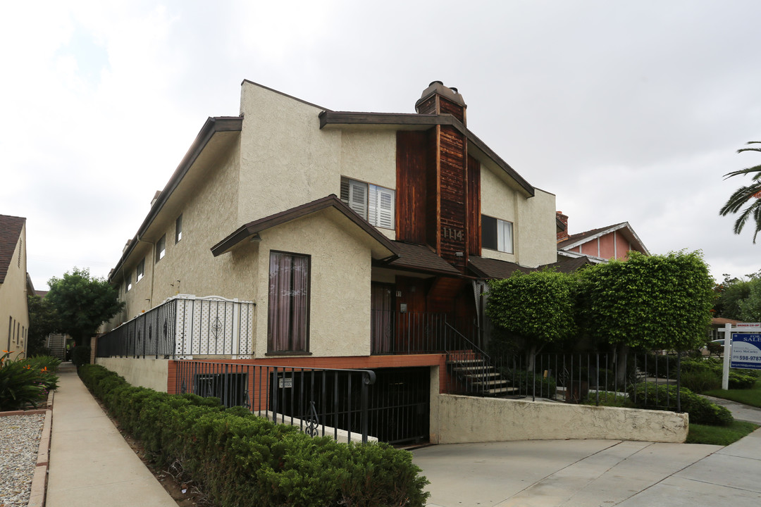 1114 San Rafael Ave in Glendale, CA - Building Photo