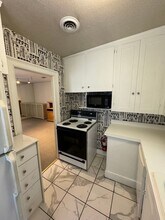 219 N Main St in Hudson, OH - Building Photo - Building Photo