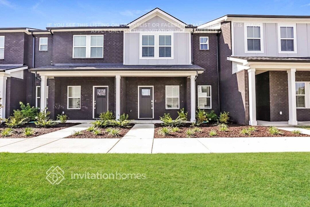 173 Maybrook Dr in Lebanon, TN - Building Photo