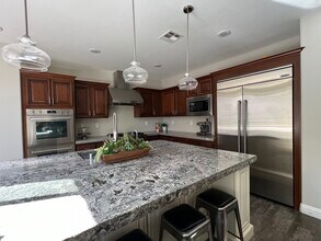 7047 Fort Union Ct in Las Vegas, NV - Building Photo - Building Photo